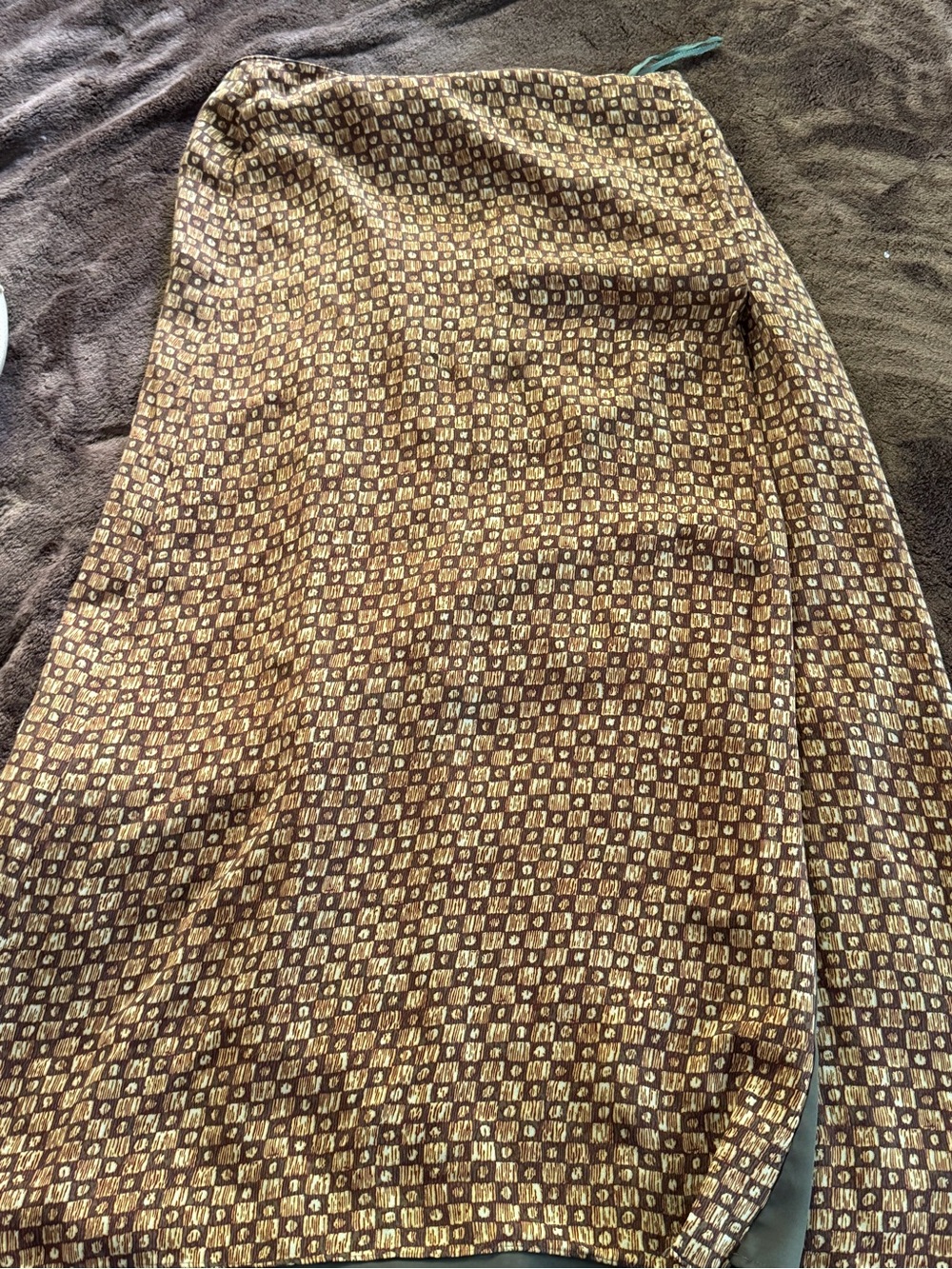 Fall patterned skirt - Picture 3 of 5